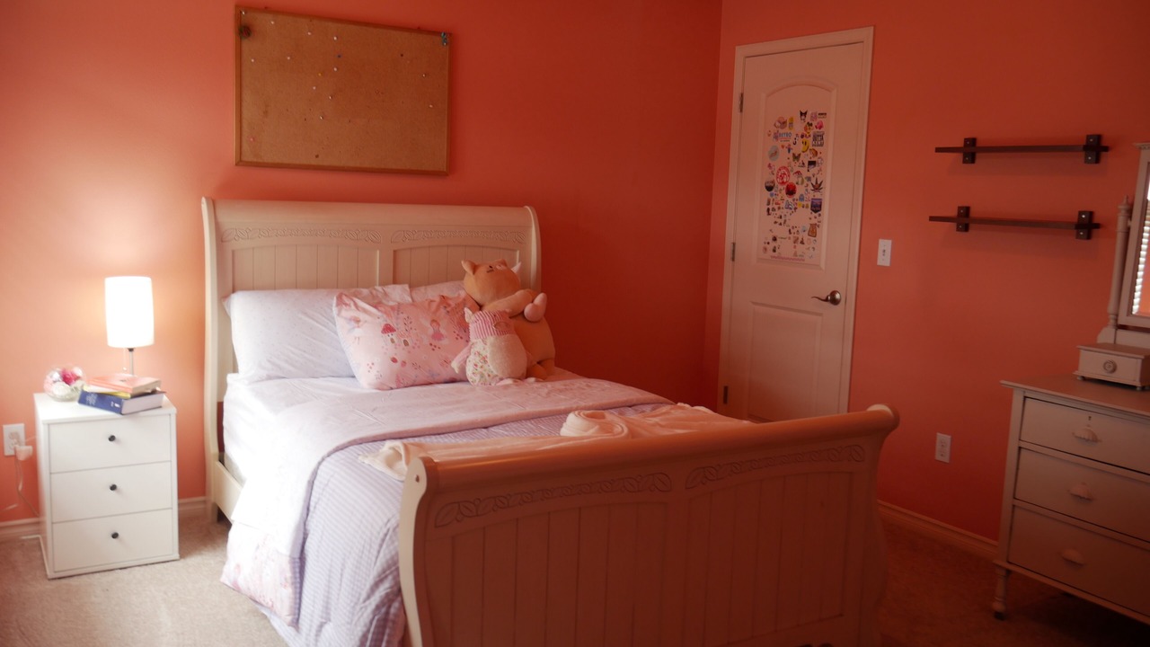 Photo of Bedroom in Maple Valley