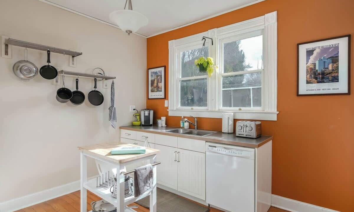 Photo of Others in Belmont