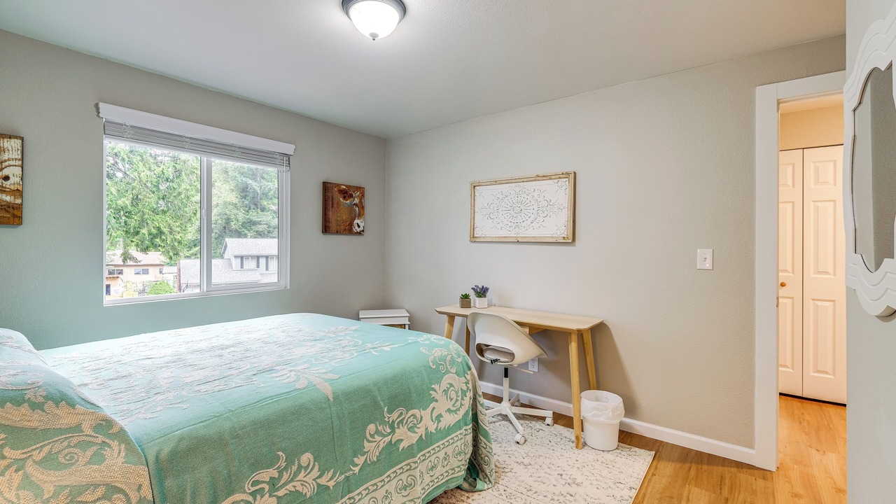 Photo of Bedroom in Bremerton