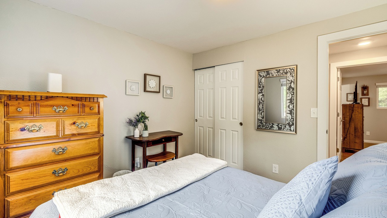 Photo of Bedroom in Bremerton