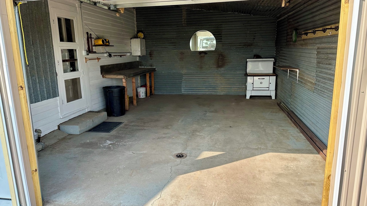 Photo of Patio Balcony in Eddy County