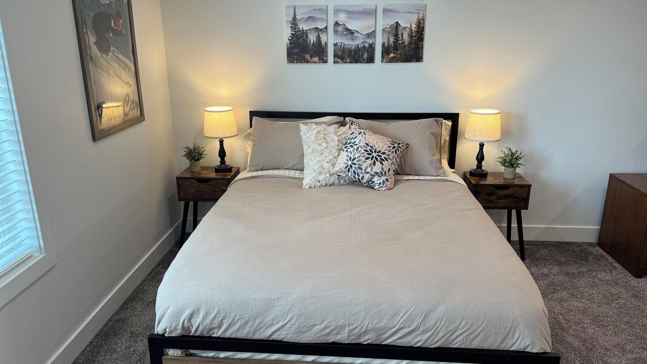 Photo of Bedroom in North Logan