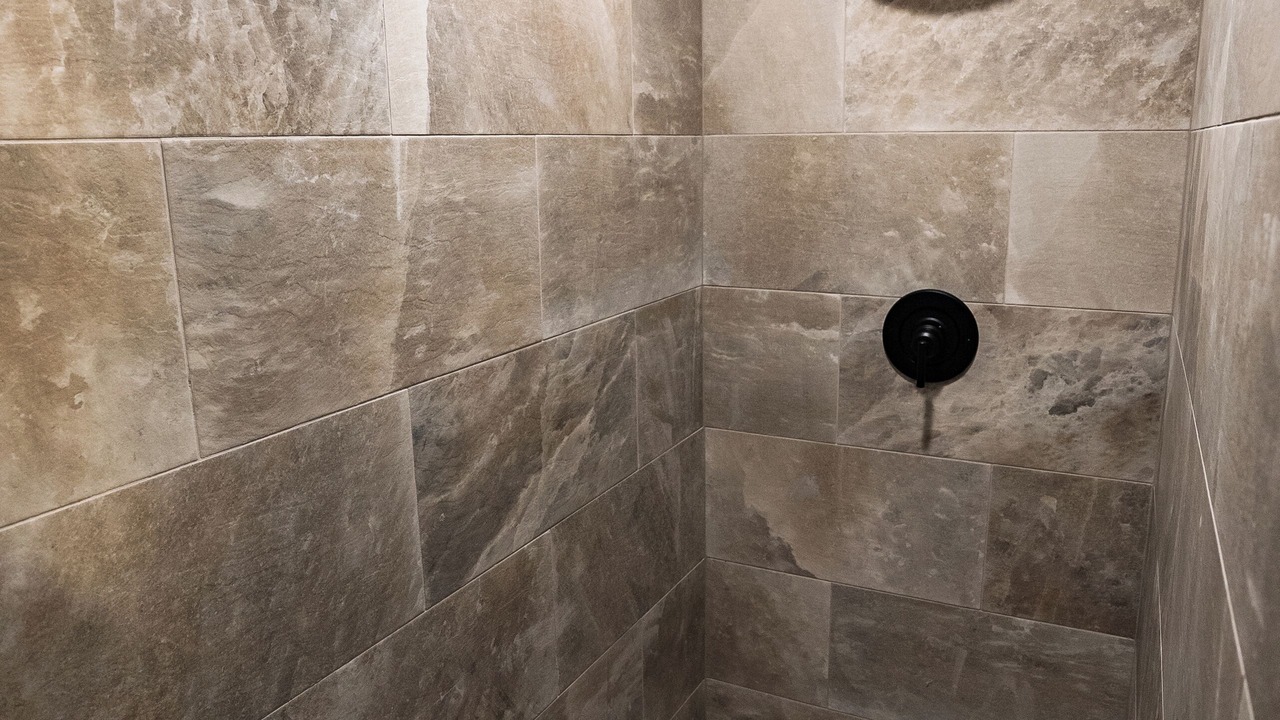 Photo of Bathroom in Garden City
