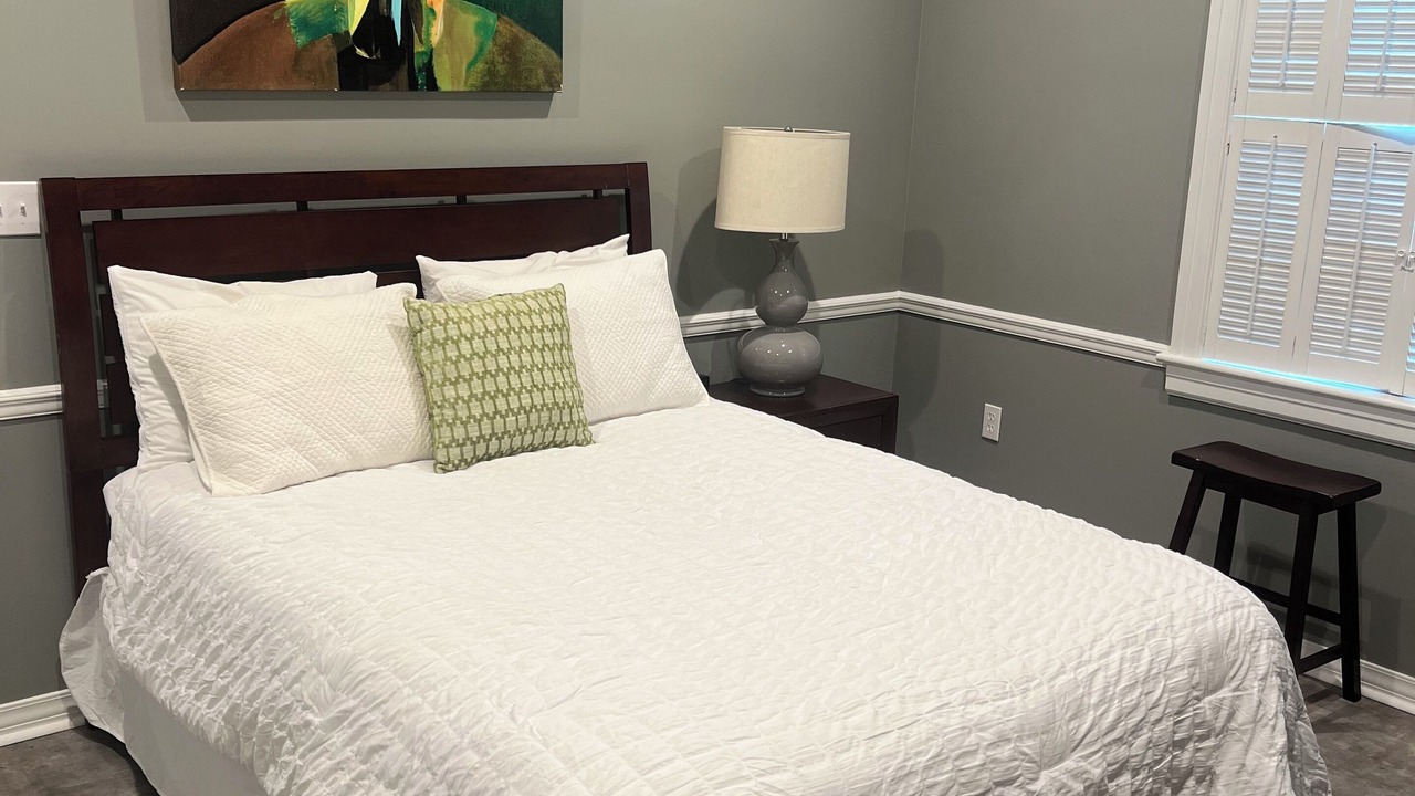 Photo of Bedroom in Pascagoula