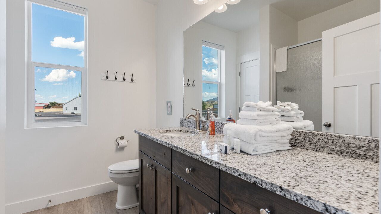 Photo of Bathroom in Sweetwater