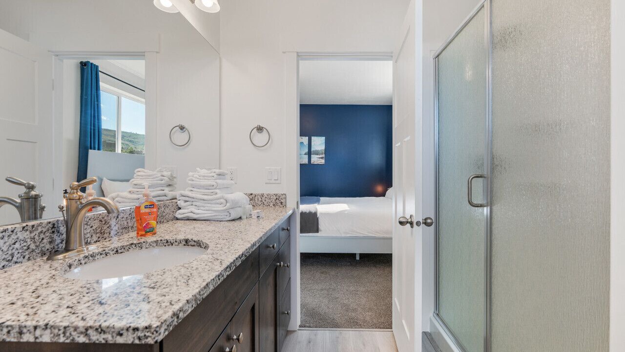 Photo of Bathroom in Sweetwater
