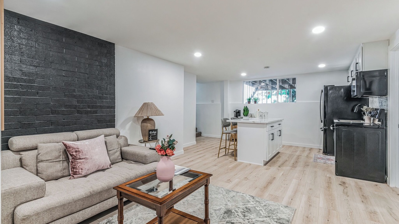 Photo of Livingroom in Burien