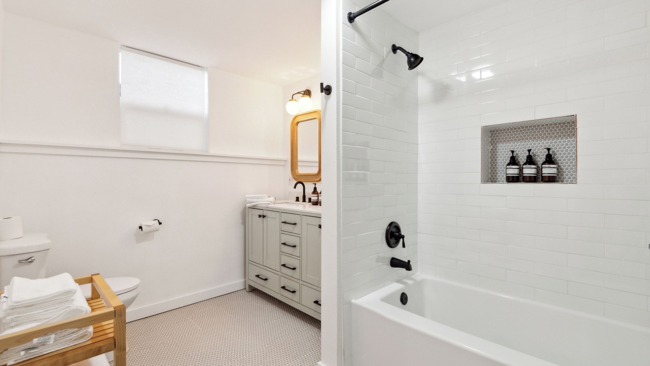 Photo of Bathroom in Burien