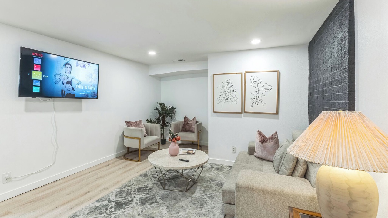 Photo of Livingroom in Burien