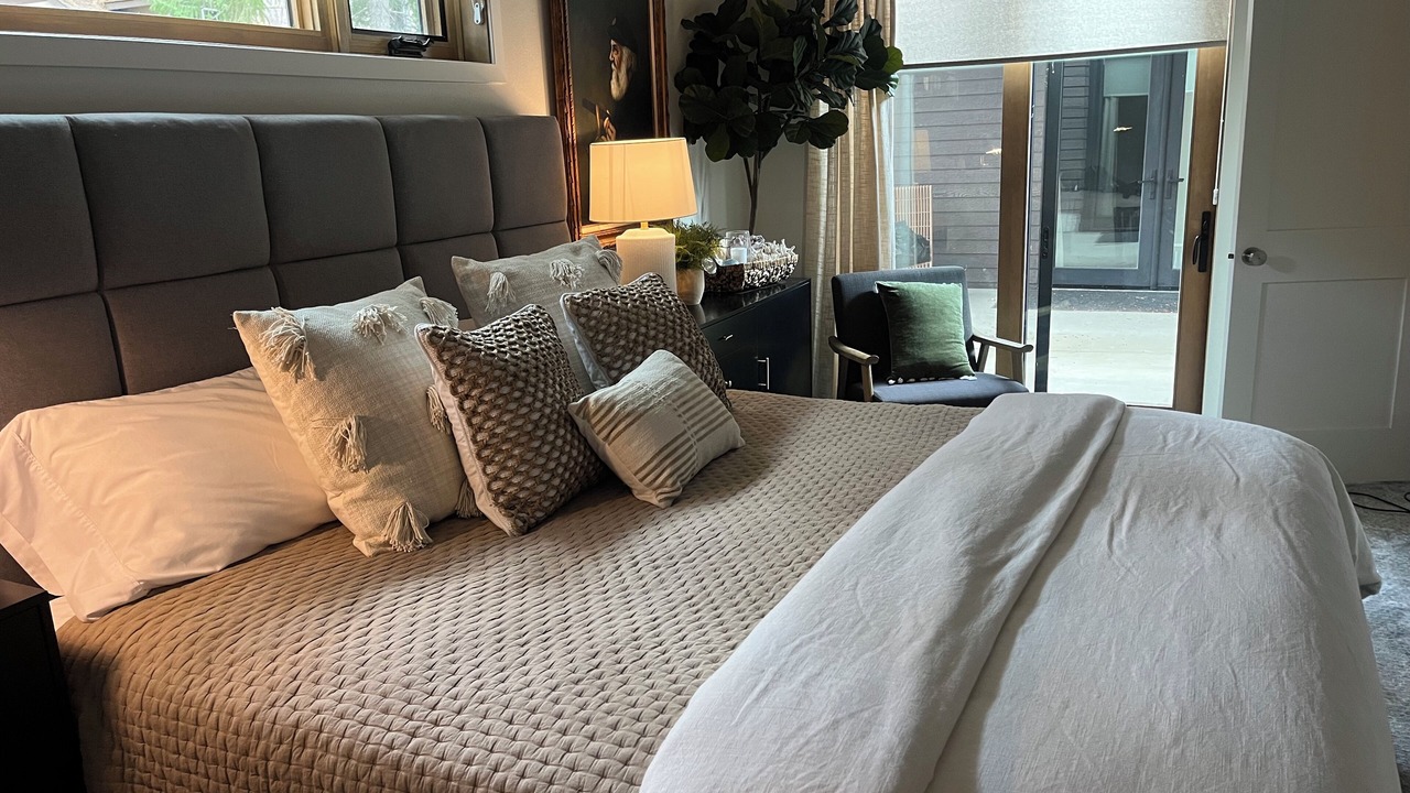 Photo of Bedroom in Worley