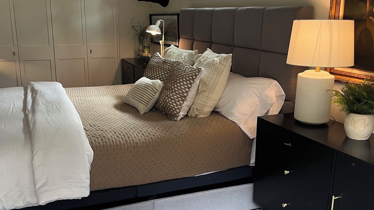 Photo of Bedroom in Worley