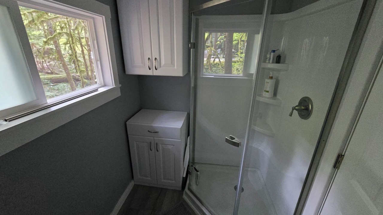 Photo of Bathroom in Marblemount