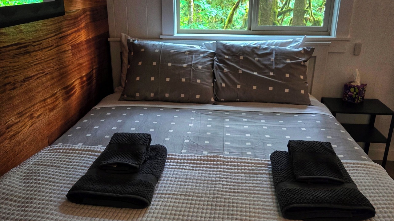 Photo of Bedroom in Marblemount