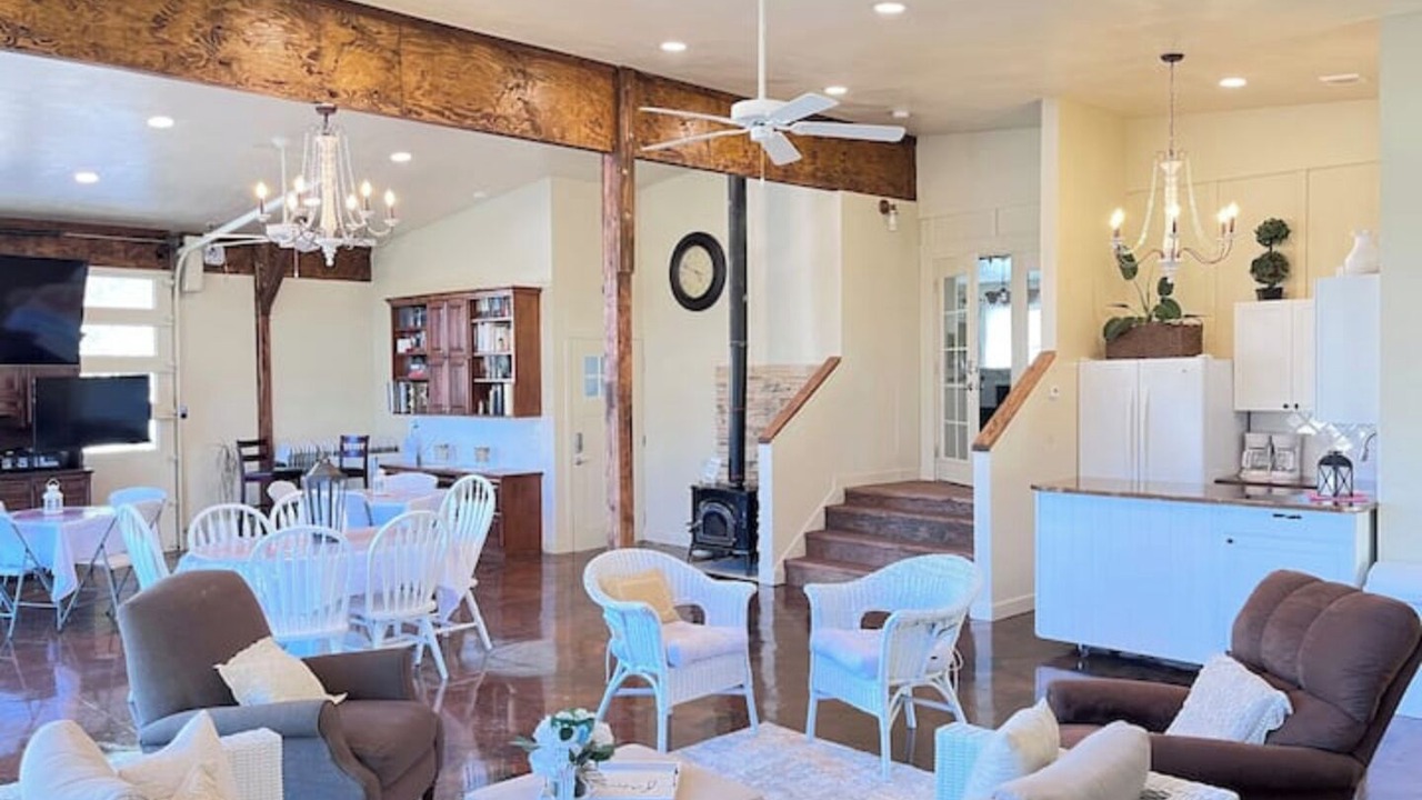 Photo of Livingroom in Nampa