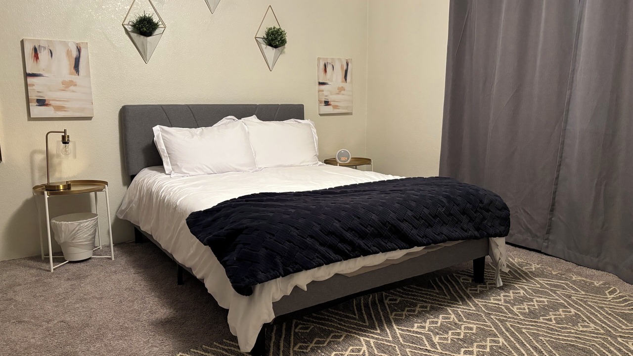 Photo of Bedroom in Burien