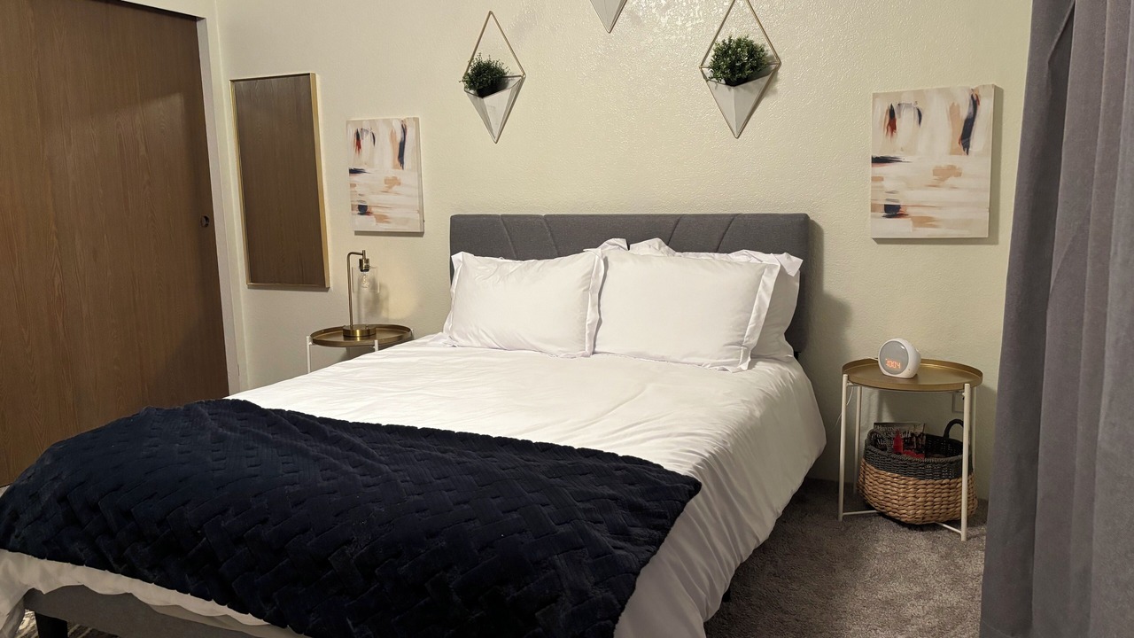 Photo of Bedroom in Burien
