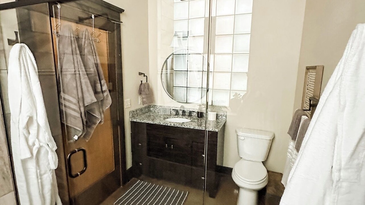 Photo of Bathroom in Garden City