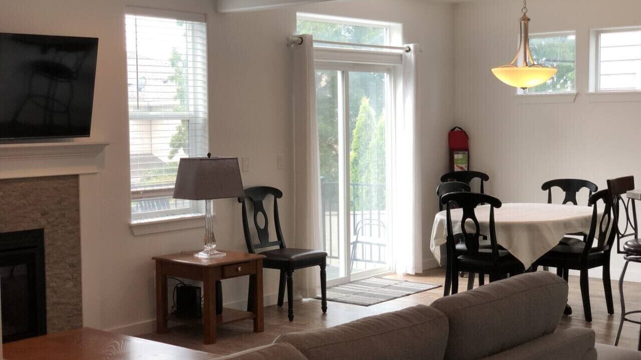 Photo of Livingroom in Medford
