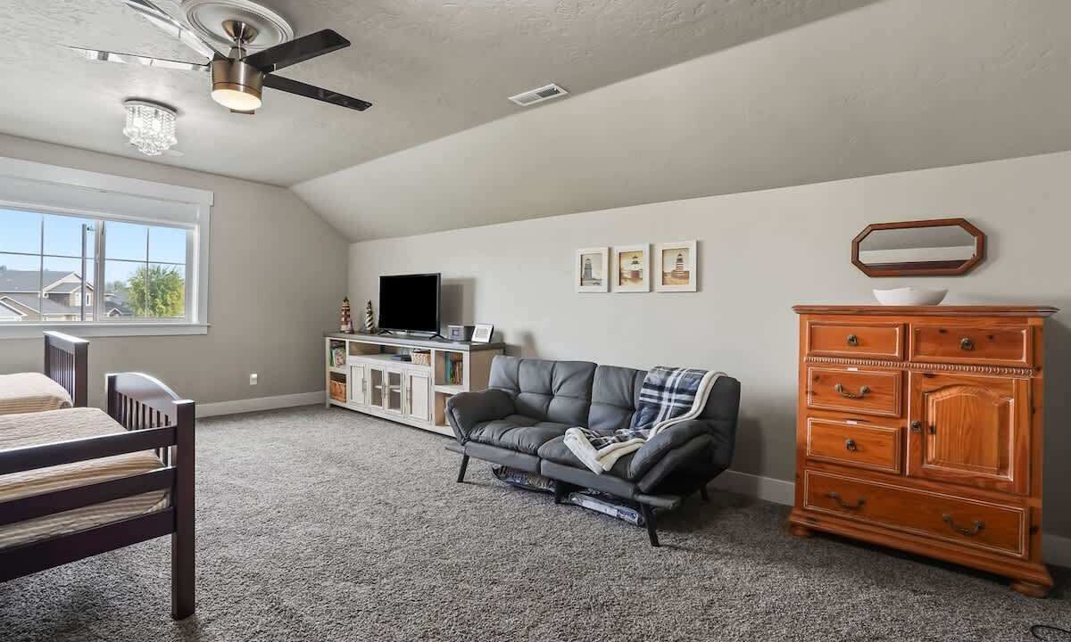 Photo of Bedroom in Nampa