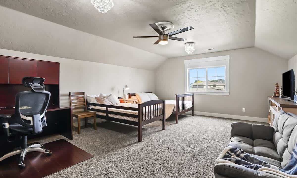 Photo of Bedroom in Nampa