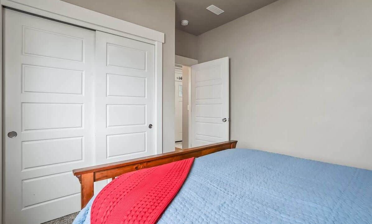 Photo of Bedroom in Nampa