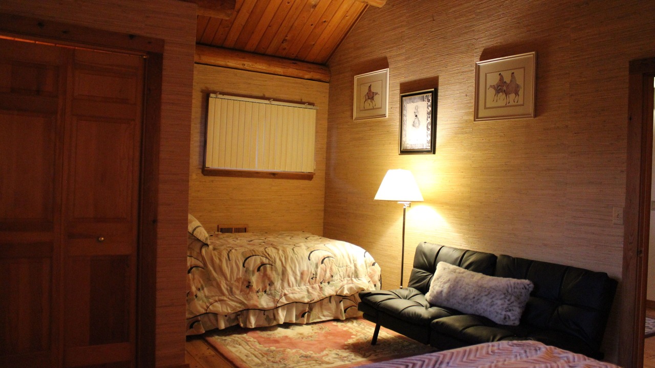 Photo of Bedroom in West Richland