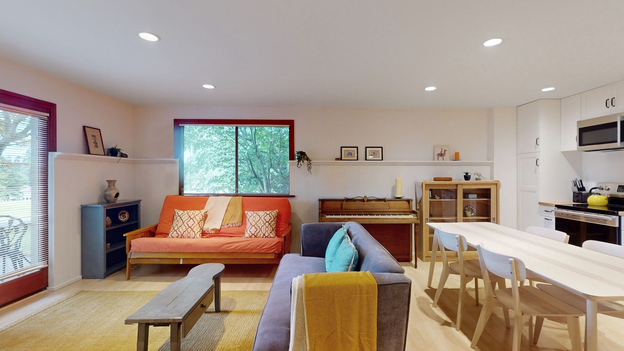 Photo of Livingroom in Bainbridge Island