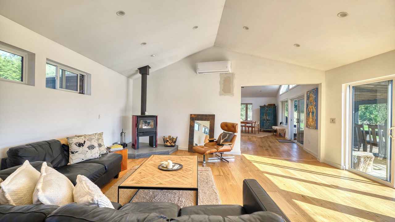 Photo of Livingroom in Point Roberts