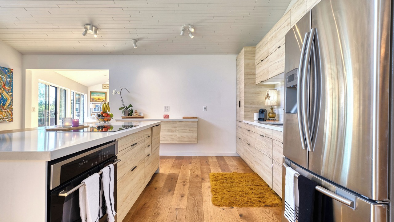 Photo of Kitchen in Point Roberts