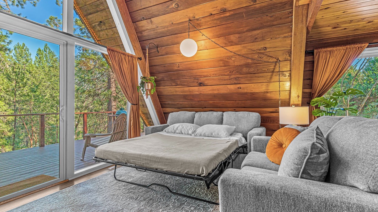 Photo of Bedroom in Grants Pass