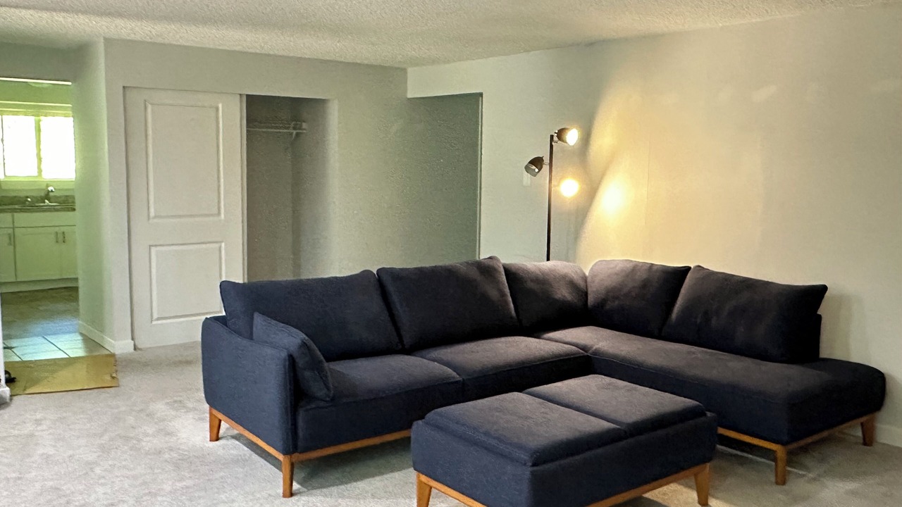 Photo of Livingroom in Edmonds