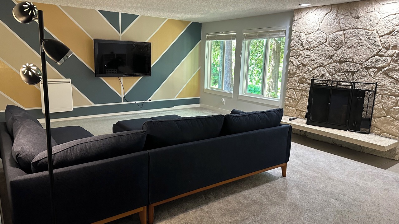 Photo of Livingroom in Edmonds