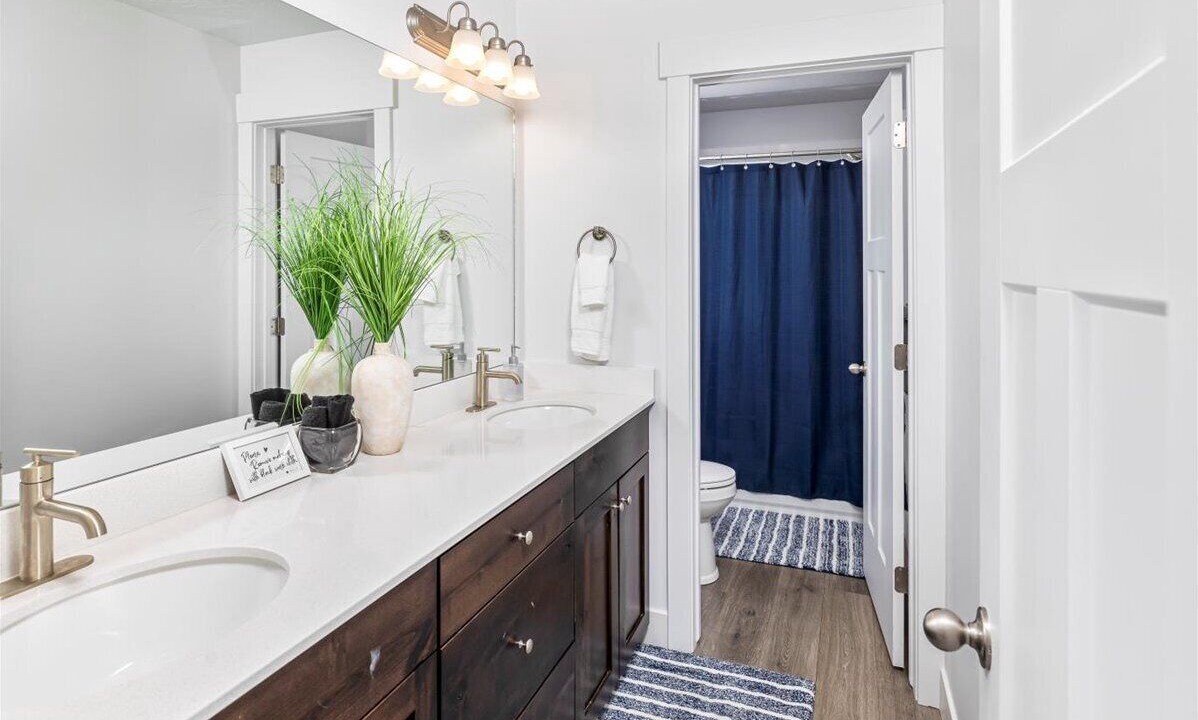 Photo of Bathroom in Sweetwater