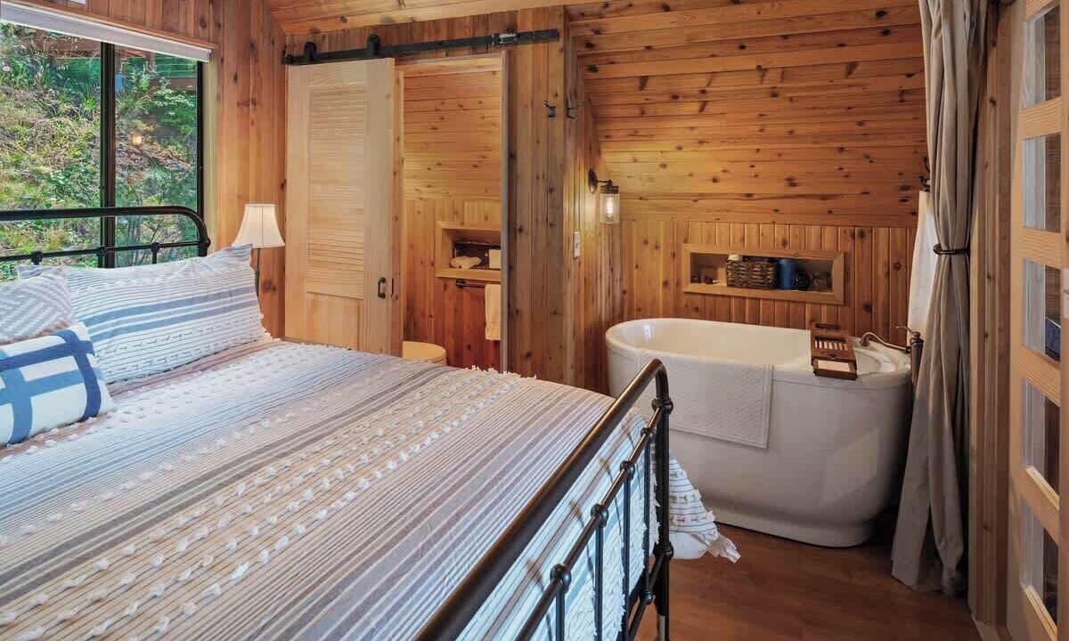 Photo of Bathroom in Sandpoint