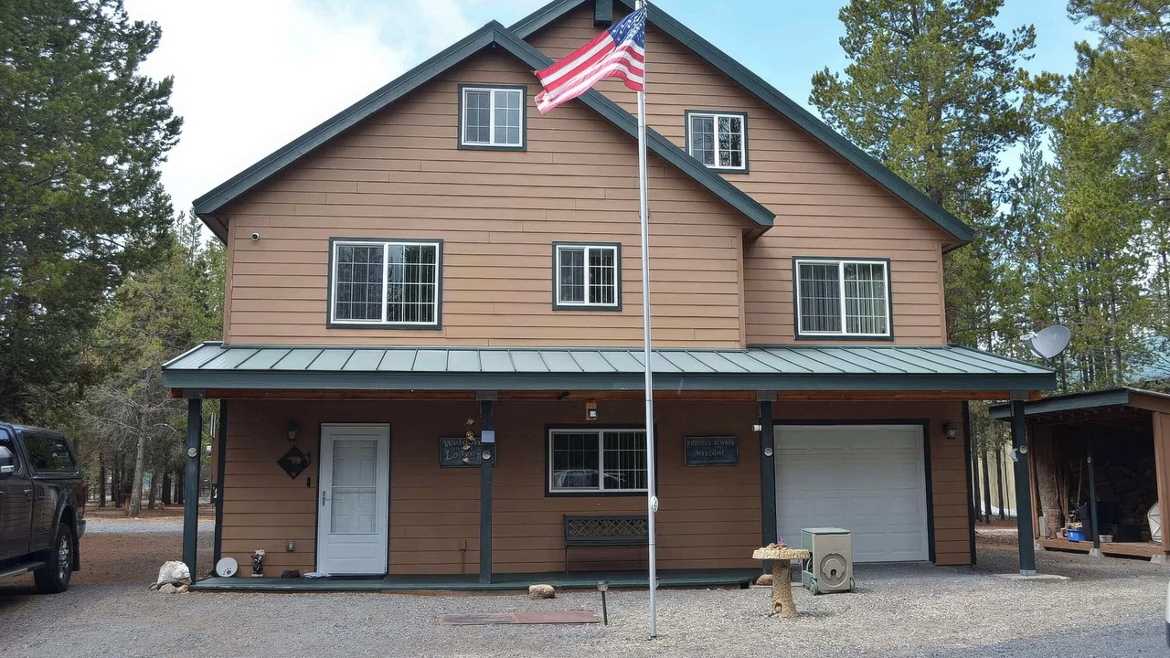 Photo of Outdoor in Gilchrist