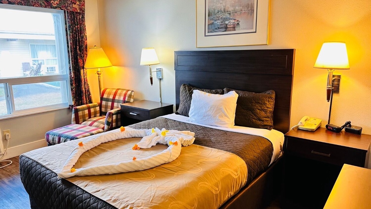 Photo of Bedroom in Ocean Shores