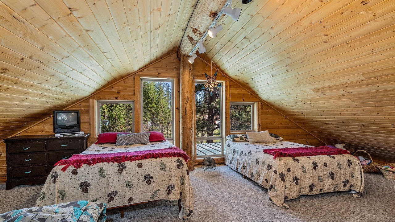 Photo of Bedroom in La Pine