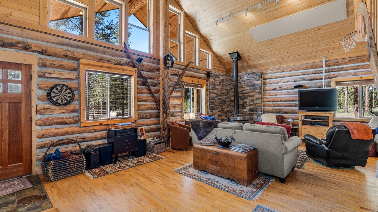 Photo of Livingroom in La Pine
