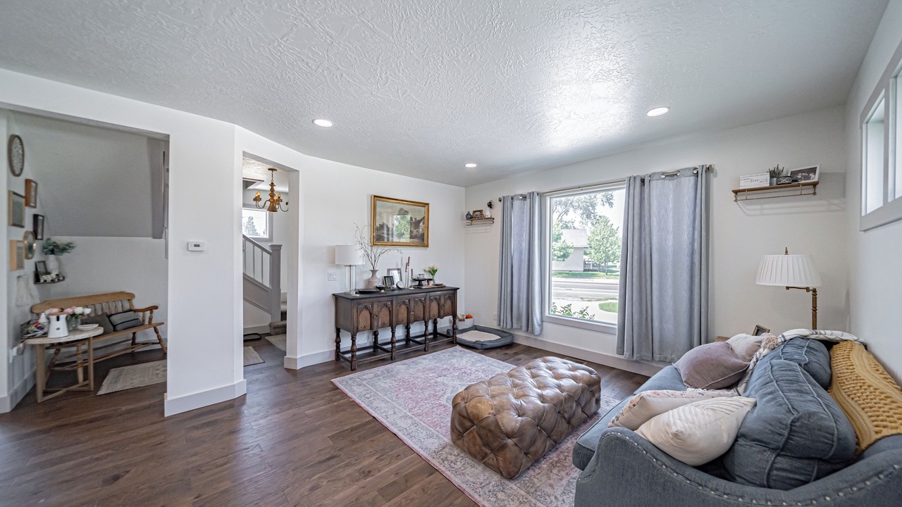 Photo of Livingroom in Idaho Falls