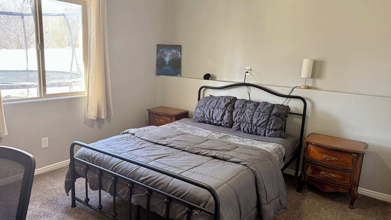 Photo of Bedroom in Toquerville