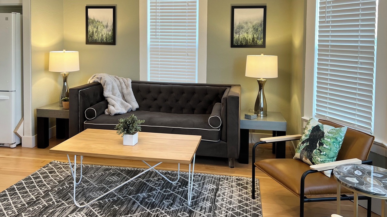 Photo of Livingroom in Eatonville
