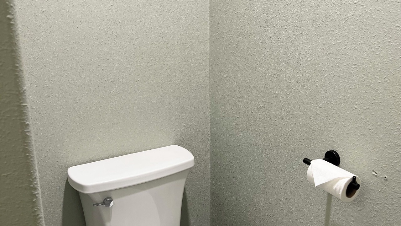 Photo of Bathroom in Eatonville