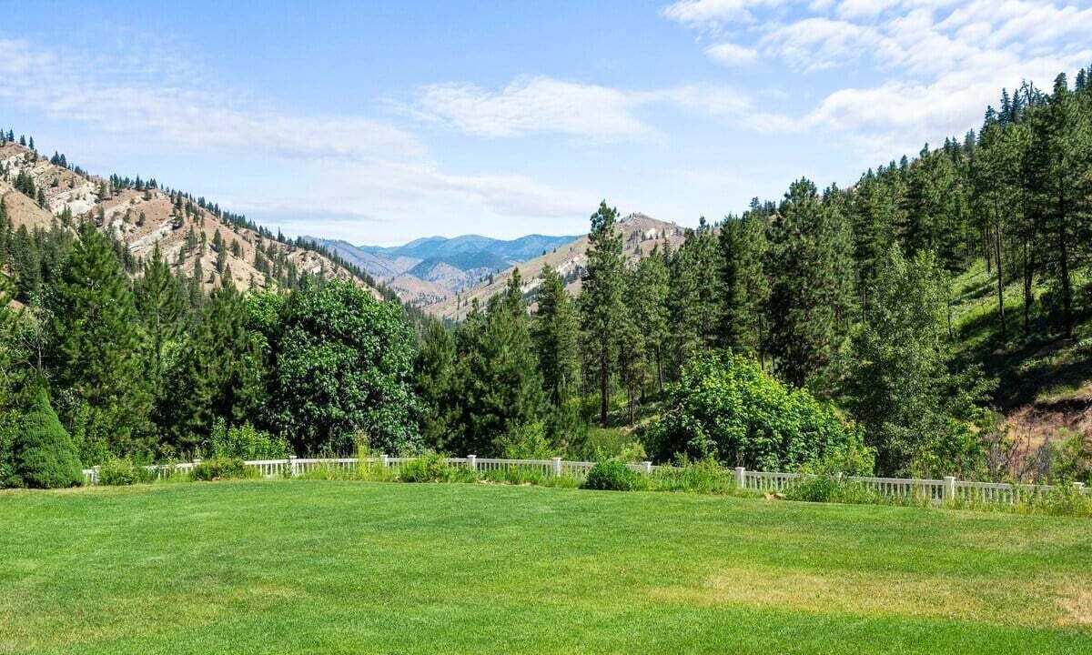 Photo of Outdoor in Cashmere