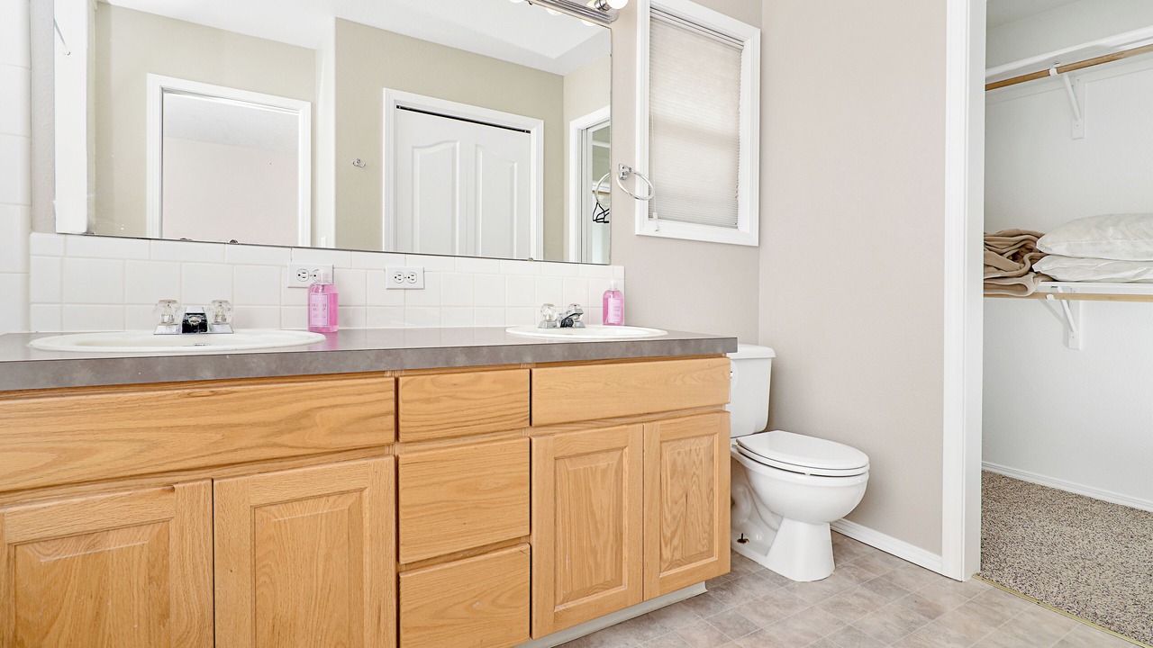 Photo of Bathroom in Southwest Ada County Alliance