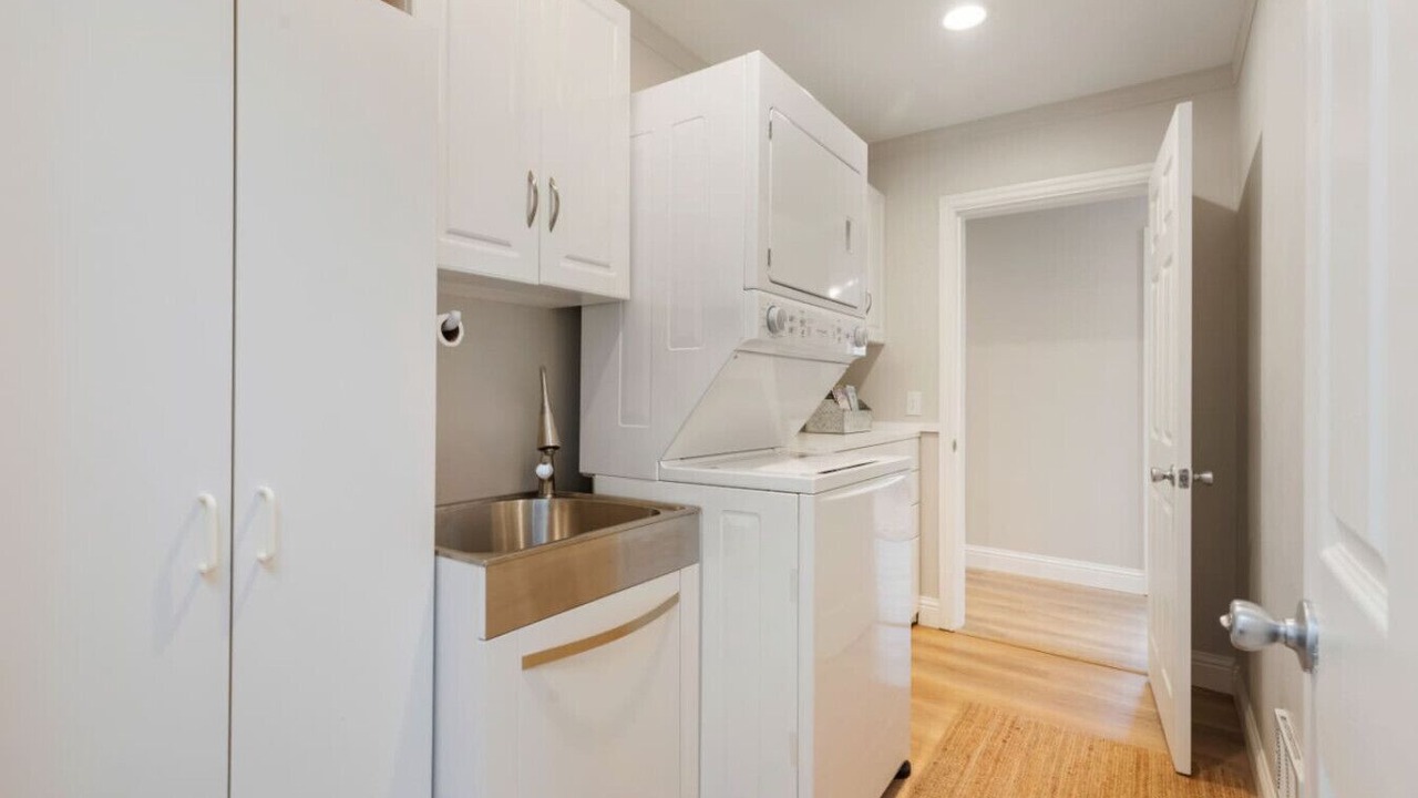 Photo of Bedroom in Lagoon Point