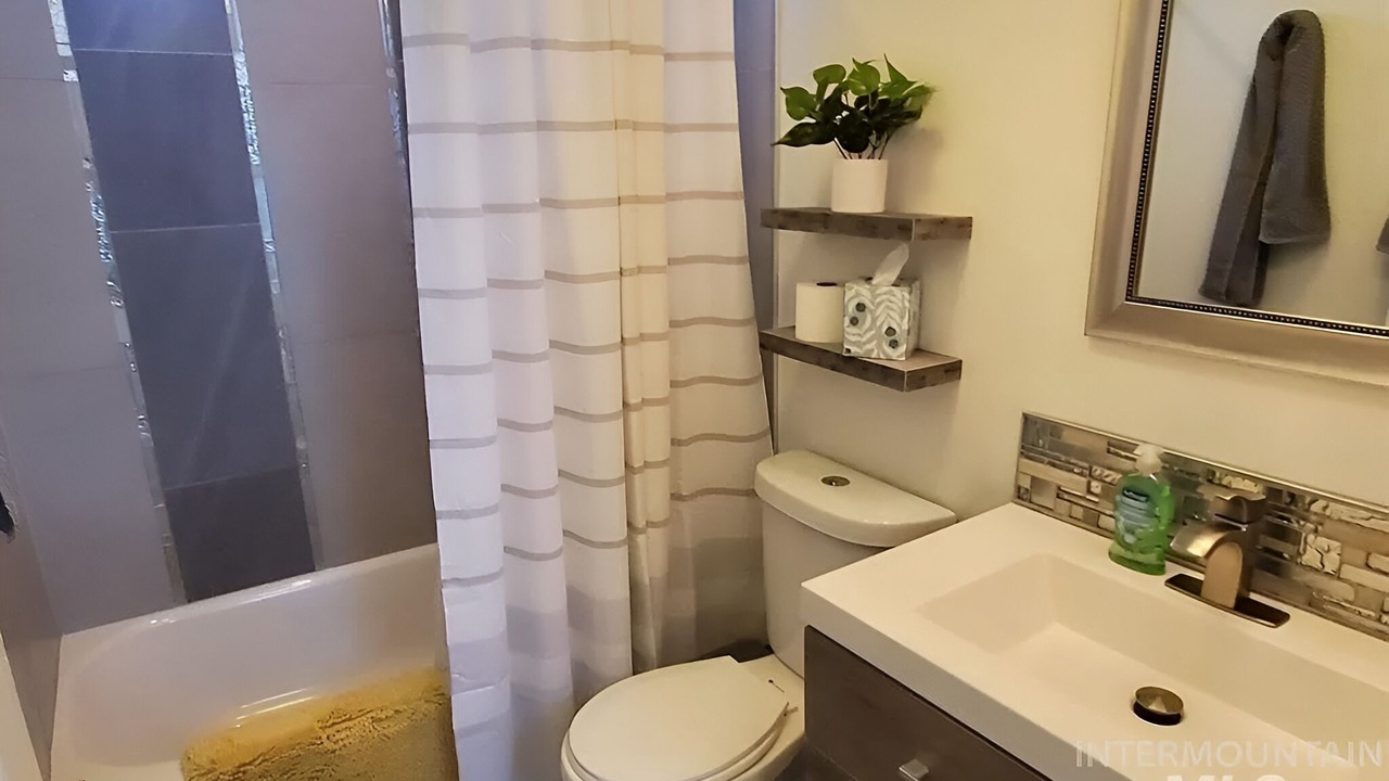 Photo of Bathroom in Southeast Boise