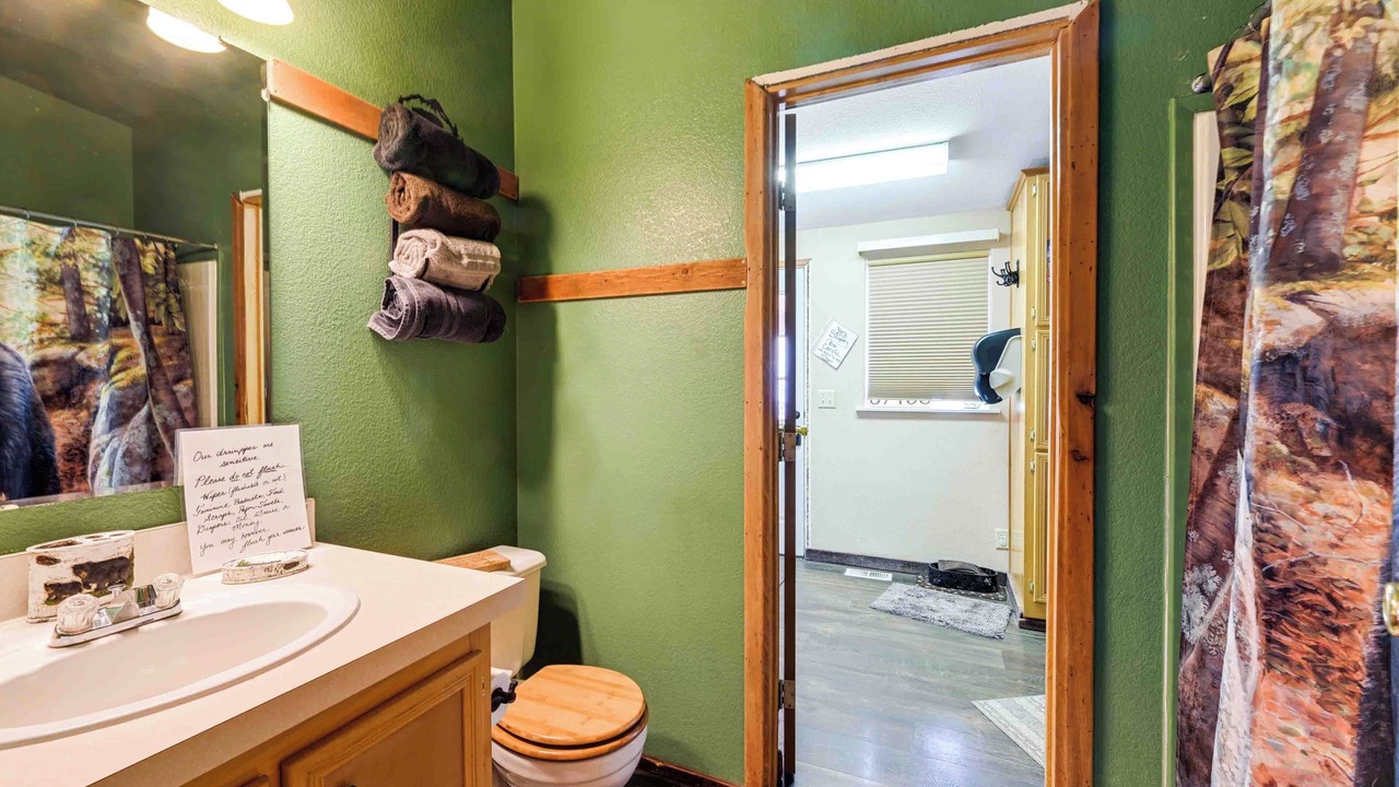 Photo of Bathroom in Chiloquin