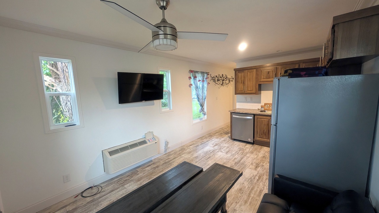 Photo of Livingroom in Chattaroy