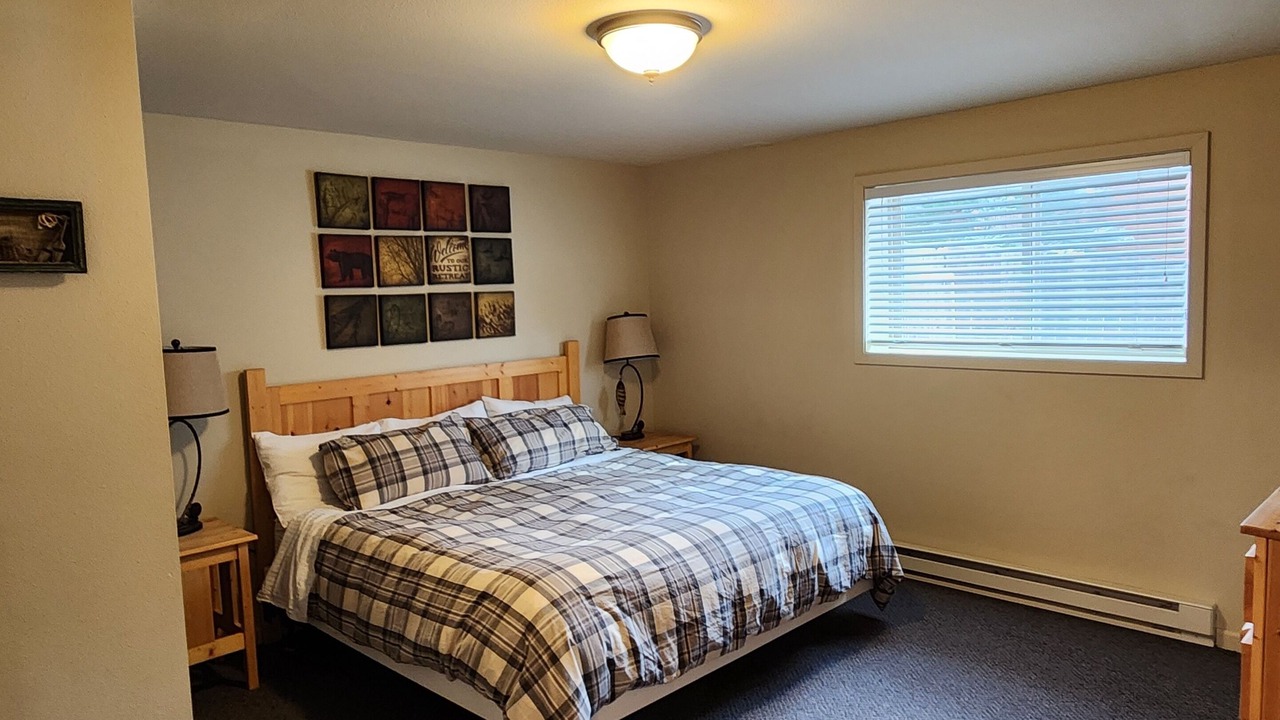 Photo of Bedroom in Lazy Acres