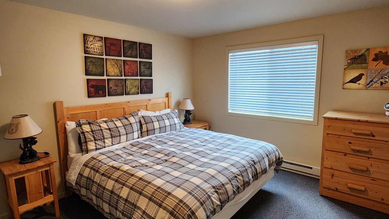 Photo of Bedroom in Lazy Acres